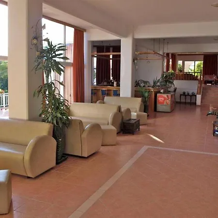 Eristos Megálon Choríon