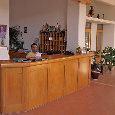 Hotel de apartamente Eristos 3*