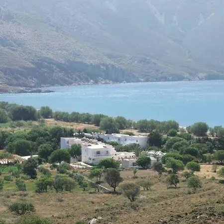 Eristos Megálon Choríon