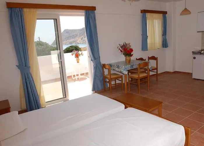 Aparthotel Eristos 3*
