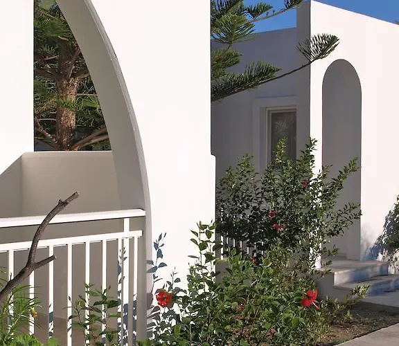 Aparthotel Eristos 3*