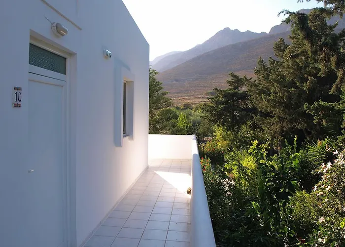 Eristos Aparthotel Megálon Choríon